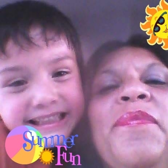 Meet your Posher, Nydia - Picture 1 of 1